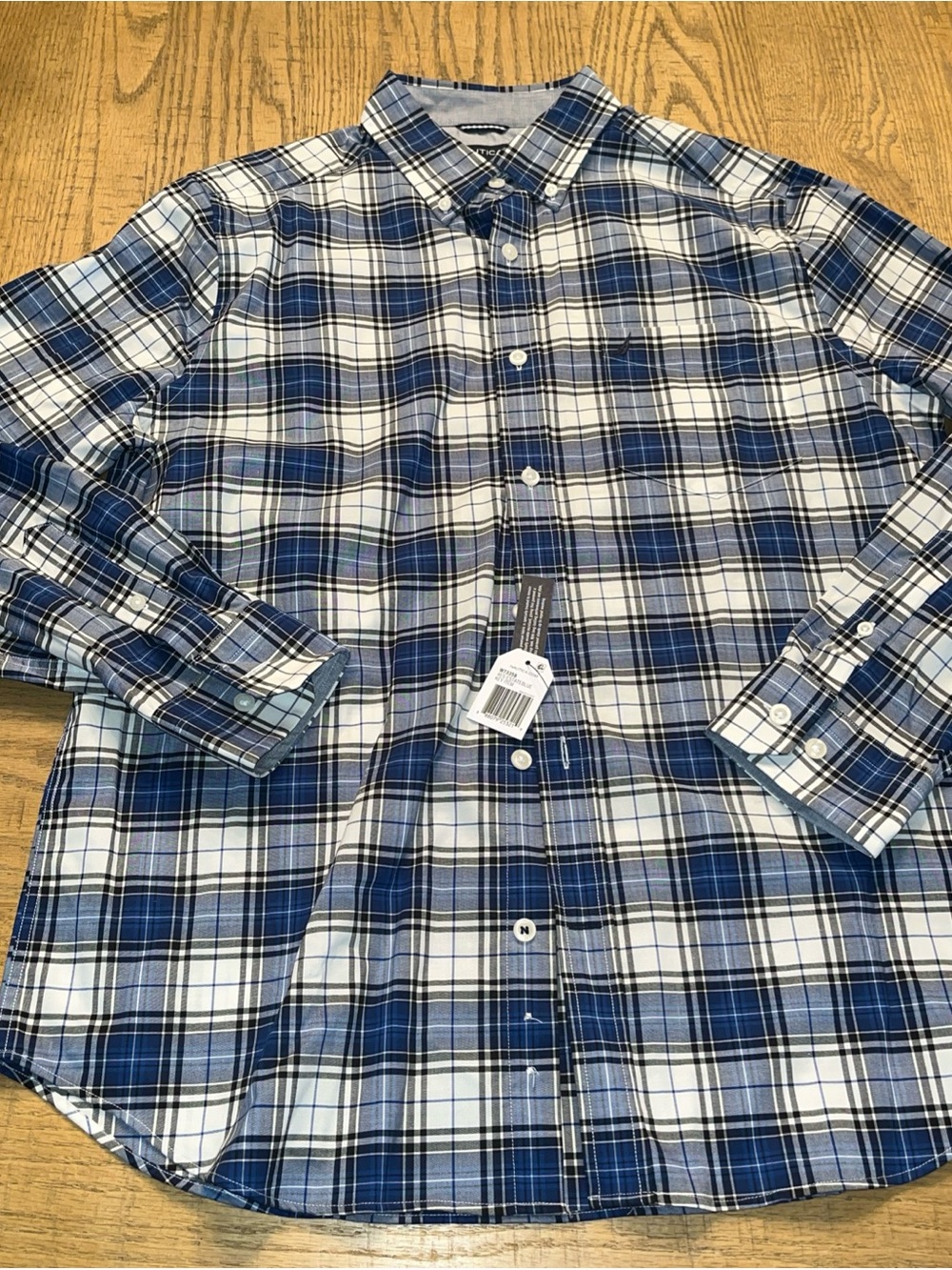 Nautica Men’s Blue Black White Plaid Cotton Button-Up Shirt Medium M